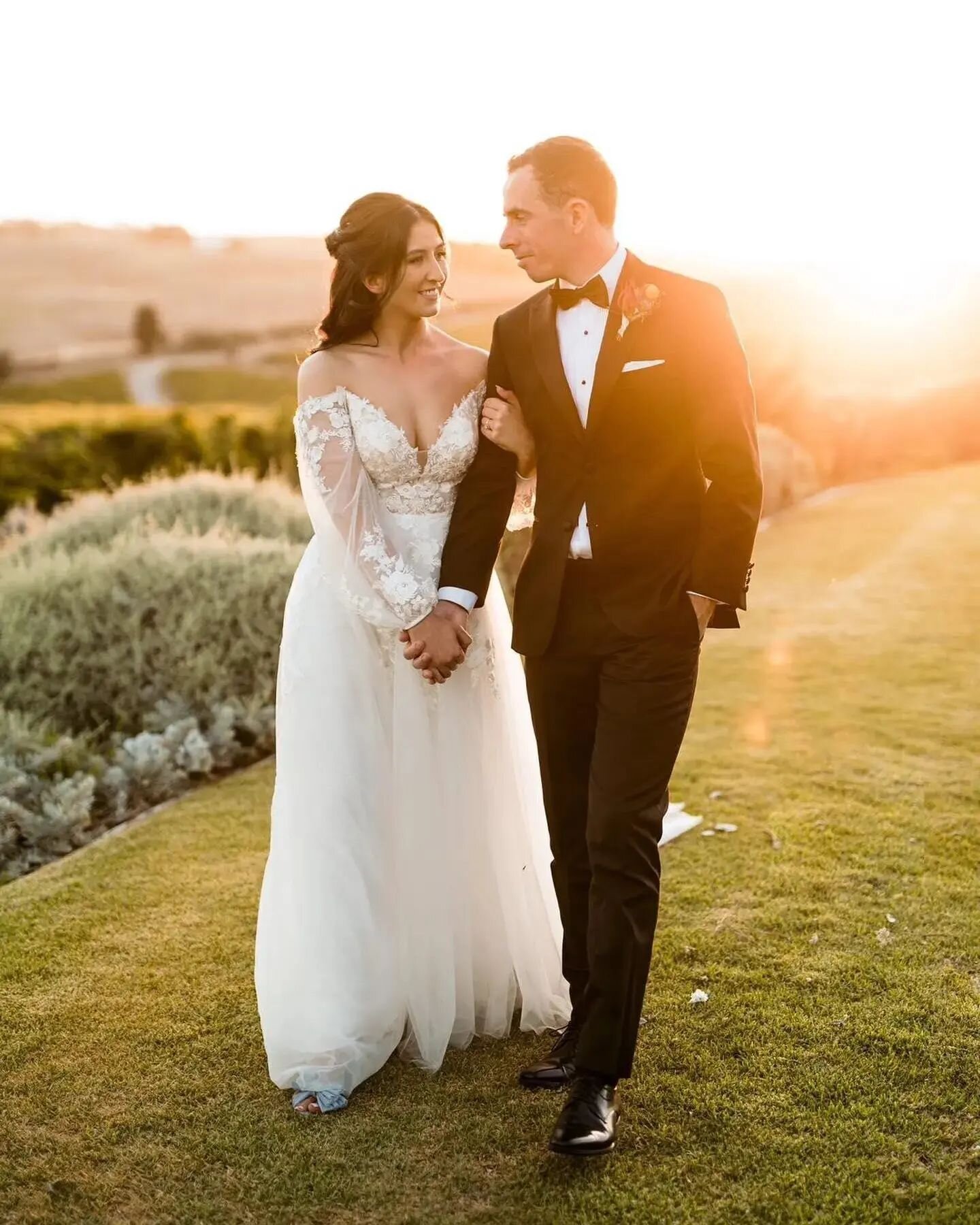 A l a n a - Congratulations to this absolute beauty of a bride who wore a custom design on her wedding day.
Photography: @evan_bailey_photography
Make-up and Hair: @chloeellouise.com.au 
Alterations: @thefittingroomadelaide